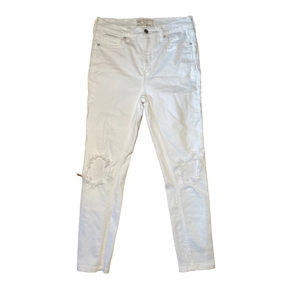 Free People High-Rise Distressed White‎ Skinny Jeans - 29